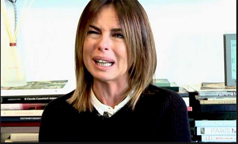 CONFESSIONE SHOCK DI PAOLA PEREGO E SVELA IL SUO DRAMMA: ''HO PENSATO DI BUTTARMI GIU' DALLA FINESTRA CON MIO FIGLIO'' - 08/04/2017