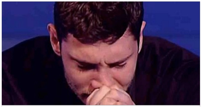 MOMENTO DIFFICILE PER STEFANO DE MARTINO: UN DOLORE COSI' NON SI SUPERA - 09/04/2017