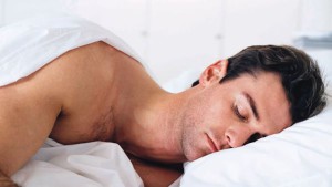 DORMITE MENO DI 8 ORE PER NOTTE ? ECCO COSA SUCCEDE AL VOSTRO CORPO - 12/11/2013