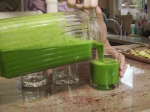 VEDETE QUELLA COSA VERDE? E' LA NUOVA MANIA CHE STA SPOPOLANDO SUL WEB - 15/04/2014