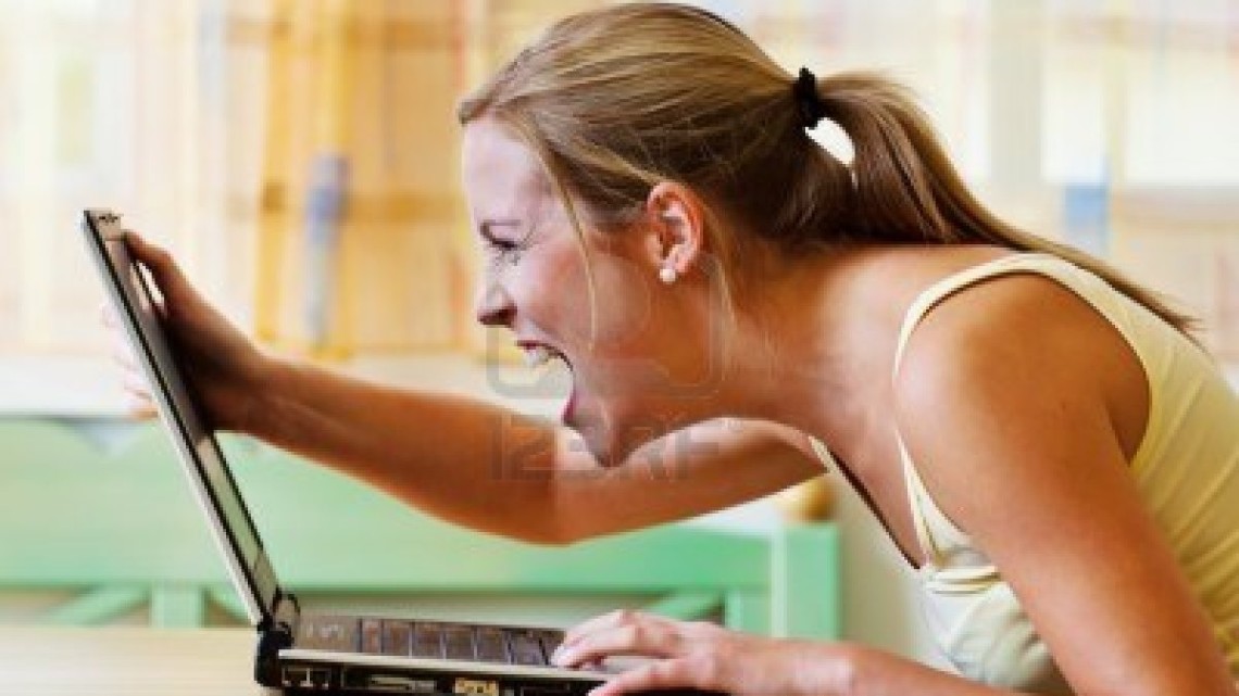10 COSE CHE OGNI DONNA DOVREBBE SMETTERE DI FARE PER ESSERE PIU' FELICE - 29/05/2014
