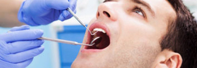 VIRUS NELLO STUDIO DEL DENTISTA, IN 22.000 RISCHIANO HIV ED EPATITE - 12/11/2014
