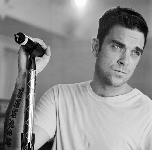 COMPLEANNO DI ROBBIE WILLIAMS - 13/02/2015