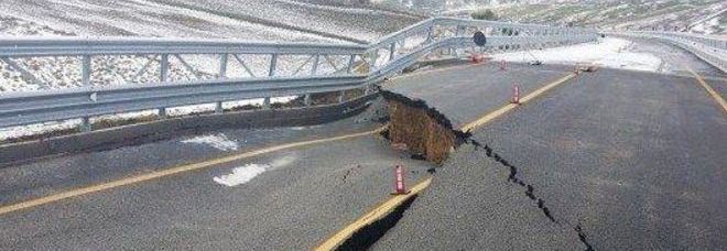 PALERMO, IL VIADOTTO INAUGURATO LA VIGILIA DI NATALE CROLLA A CAPODANNO - 04/01/2015