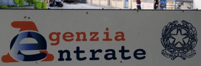SPUNTA LA TASSA SUL ''COGNOME'': ECCO CHI RISCHIA DI PAGARLA - 12/04/2015