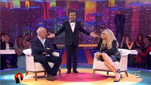 ''AIUTO STO MORENDO'' LA FAMOSA SHOWGIRL RISCHIA LA VITA - 17/04/2015