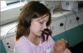 ''MAMMA A 12 ANNI, STUPRATA DA MIO FRATELLO: SPERO CHE MIA FIGLIA UN GIORNO MI PERDONI'' - 21/05/2015