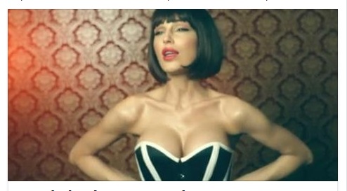 LA SVOLTA HOT DI ANNA TANTANGELO: ''MI PIACE GIOCARE'' - 25/05/2015