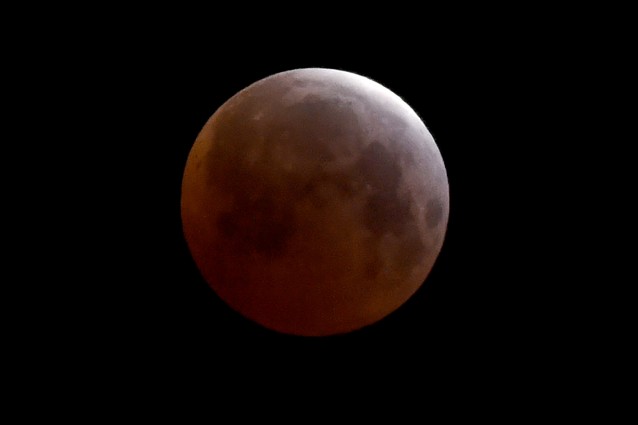 OCCHI AL CIELO: QUESTA SERA LA LUNA OFFRE UNO SPETTACOLO MERAVIGLIOSO - 02/06/2015