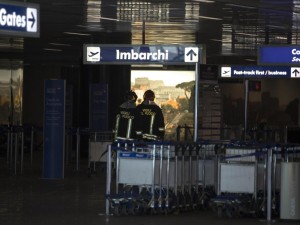 ULTIM'ORA: TRAGEDIA ALL'AEROPORTO DI FIUMICINO - 10/06/2015