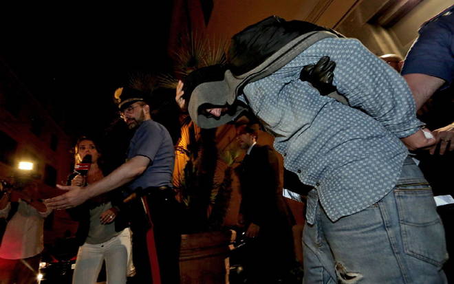 GIOIELLIERE UCCISO A ROMA: SVOLTA NELLE INDAGINI. ARRESTATO IL KILLER, ECCO CHI E' - 19/07/2015