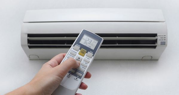 CALDO BOLLENTE: I CONSIGLI PER UN BUON USO DEL CONDIZIONATORE. ECCO COSA FARE - 20/07/2015