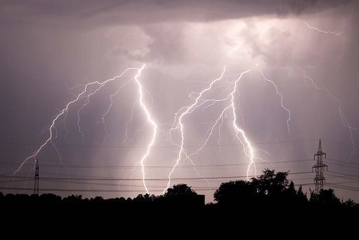 METEO: IN ARRIVO BUFERE E TEMPORALI, POI TORNA IL CALDO AFRICANO. ECCO DA QUANDO - 30/07/2015