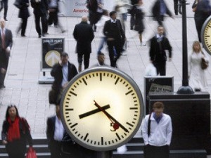 SVEZIA: LA GIORNATA DI LAVORO DIVENTA DI 6 ORE - LA PRODUTTIVITA' AUMENTA - 06/10/2015