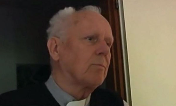 IL PRETE CHE GIUSTIFICA I PEDOFILI: ''I BAMBINI CERCANO AFFETTO E QUALCHE PRETE CEDE'' - 06/10/2015
