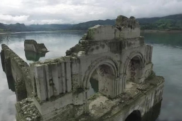 DOPO 13 ANNI LA CHIESA RIEMERGE DALLE ACQUE - RICREANDO UNO SPETTACOLO UNICO - 11/11/2015
