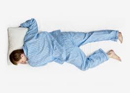 DORMI A PANCIA IN GIU'? ATTENZIONE! ECCO COSA POTREBBE ACCADERE - 26/12/2015