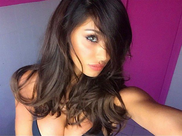ACCADRA' IL 7 GENNAIO: BELEN RODRIGUEZ E' PRONTA A STUPIRE ANCORA UNA VOLTA - 03/01/2016