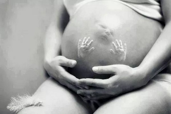 MAMMA... DORMI? - SE HAI DUE MINUTI FERMATI A LEGGERLA E' BELLISSIMA - 03/02/2016