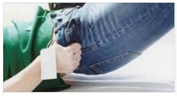 ECCO COME ALLARGARE I JEANS TROPPO STRETTI - 29/05/2016