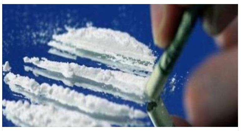 PER I 18 ANNI IL PADRE GLI REGALA 32 GRAMMI DI COCAINA E TRE MINORENNI: ECCO COS'E' ACCADUTO ALL'ARRIVO DEI CARABINIERI - 22/09/2016
