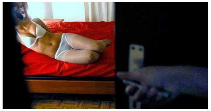 PADRE SENZA SCRUPOLI COSTRINGEVA LA FIGLIA DISABILE A PROSTITUIRSI CON 80 UOMINI - ECCO COSA LA CONSTRIGEVA A FARE - 18/02/2017