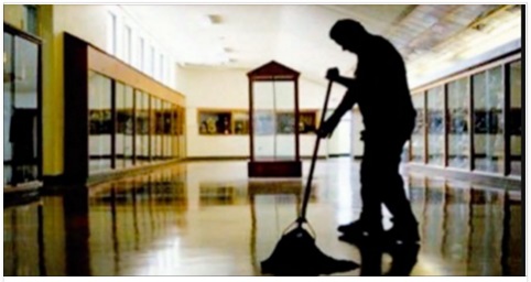 ROMA - ARRESTATO BIDELLO: LA SCONVOLGENTE SCOPERTA NEL RIPOSTIGLIO DELLA SCUOLA - 10/04/2017
