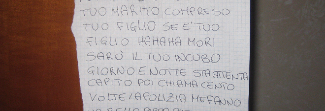 ROMA SHOCK - MINACCE DI MORTE, OLIO DAVANTI CASA E BIGLIETTINI FIRMATI: INCUBO SENZA FINE NELLA CASA POPOLARE - 12/04/2017