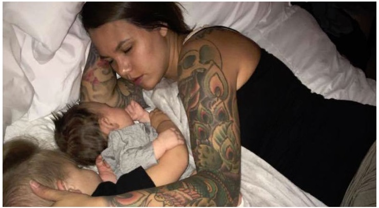 MENTRE LEI DORME IL MARITO SCATTA QUESTA FOTO E LA CONDIVIDE ONLINE: MA QUANDO LUI HA VISTO LE CONSEGUENZE HA AVUTO UNO SHOCK - 20/04/2017