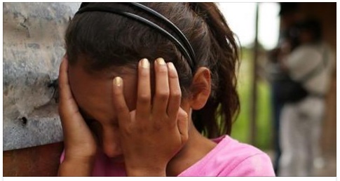 ROMA - BIMBA PICCHIATA DALLA MAMMA: HA LE COSTOLE ROTTE. ECCO COSA HA SCRITTO SU FB - 21/04/2017