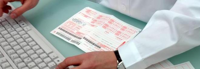 TENTA IL SUICIDIO, I MEDICI LO SALVANO: POI GLI CHIEDONO DI PAGARE IL TICKET - 17/12/2013