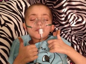 HA 8 ANNI E UNA LEUCEMIA CHE LE LASCIA POCHI MESI DI VITA - QUESTO ERA UNO DEI SUOI ULTIMI DESIDERI - 24/12/2013