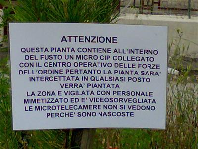 10 CARTELLI TROVATI PER STRADA DAVVERO ECCEZIONALI - FOTO - 14/03/2014