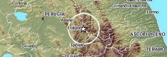TERREMOTO, DOPPIA SCOSSA AL CONFINE TRA UMBRIA E MARCHE: TORNA LA PAURA - 14/04/2014