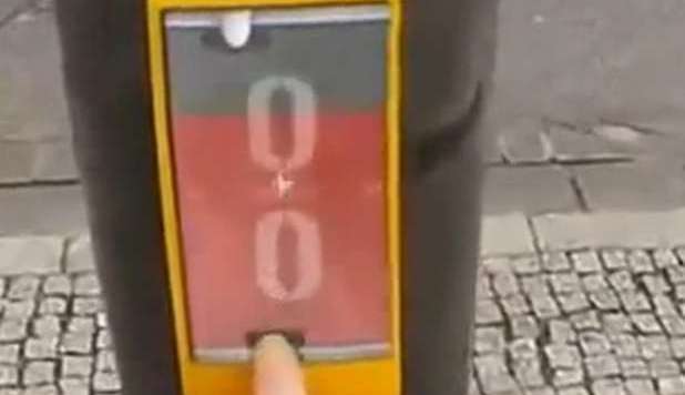 IL VIDEOGAME AL SEMAFORO, PER UN'ATTESA MENO 'NOIOSA' -VIDEO - 11/09/2012