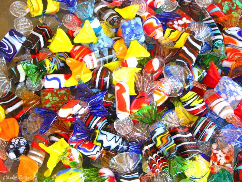 SEQUESTRATI DUE MILIONI DI CARAMELLE PERICOLOSE PER I BIMBI - 07/07/2014