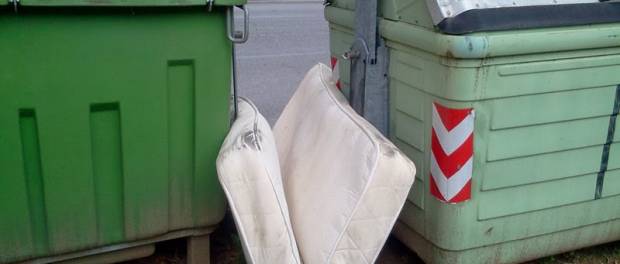 MESSINA: CLOCHARD TROVA 300MILA EURO IN UN MATERASSO - 02/12/2014