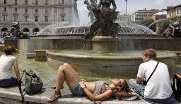 ROMA BOLLENTE: UN WEEKEND DI CALDO RECORD. TERMOMETRO A 40° - 21/06/2012