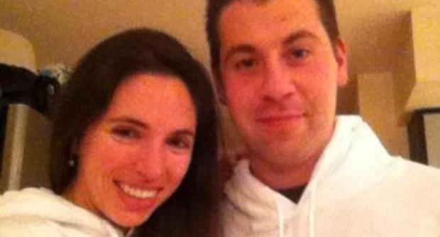 INSEGNANTE FA L'AMORE CON L'ALUNNO IN AUTO: ARRESTATA PER VIOLENZA - 23/12/2013