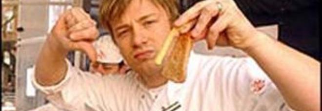 JAMIE OLIVER, IL CUOCO STAR DELLA TV INGLESE: ''LA CARNE UMANA? HA IL SAPORE DEL MAIALE'' - 07/01/2014