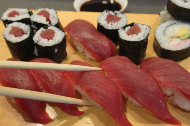 IL CIBO CHE FA BENE ALL'UMORE: ECCO COME ESSERE FELICI MANGIANDO - 15/02/2014