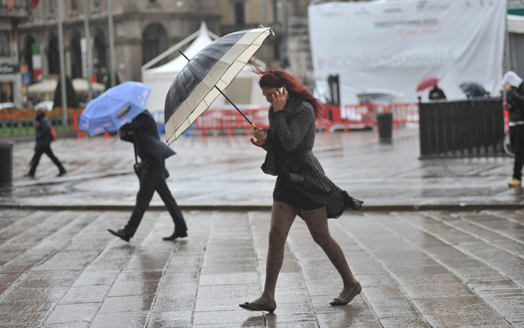 ALLERTA METEO: L'ARTICO SFERRA UN COLPO SULL'ITALIA. DOMANI INIZIA UN LUNGO PERIODO DI FREDDO E MALTEMPO - PREVISIONI - 11/05/2014