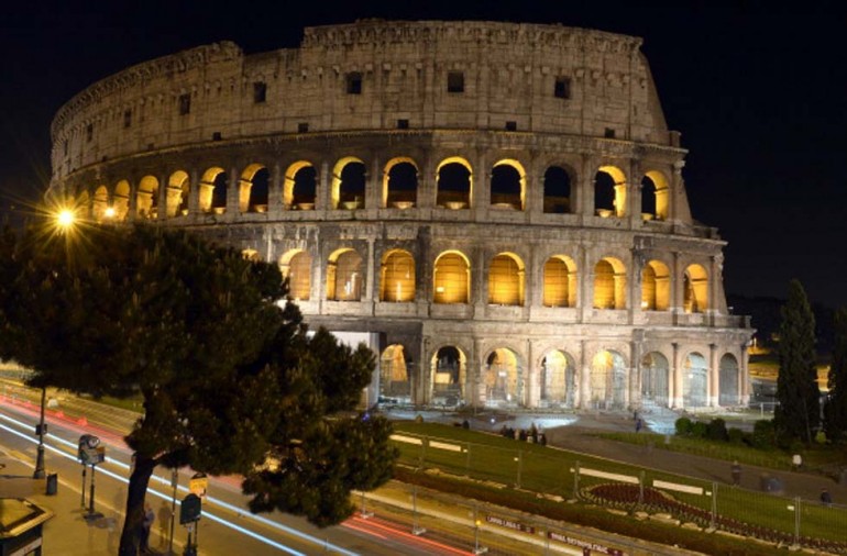 IL COLOSSEO RESTA CHIUSO NELLA ''NOTTE DEI MUSEI''. MANCANO I CUSTODI - 13/05/2014