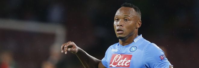 IL GIOCATORE DEL NAPOLI ZUNIGA RAPINATO DELL'OROLOGIO: PISTOLA IN FACCIA MENTRE ERA IN AUTO - 17/05/2014