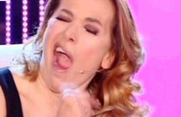BARBARA D'URSO E LE DICHIARAZIONI SUL SUO FILM VIETATO AI MINORI - 04/06/2014