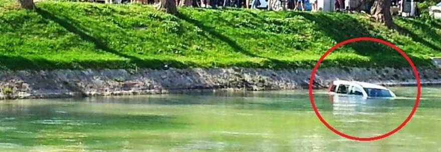 RAGAZZA FINISCE CON LA PANDA NEL CANALE. IL PASSANTE EROE SI SPOGLIA, RESTA NUDO, E LA SALVA - 10/06/2014
