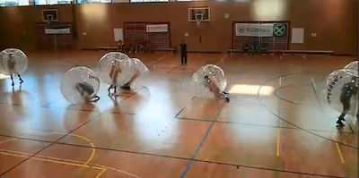 IL CALCIO NELLA BOLLA E' LO SPORT DEL MOMENTO - FOTO - 01/09/2014