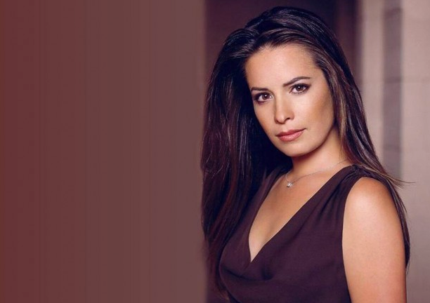 RICORDATE LA PIPER PROTAGONISTA DELLA SERIE ''STREGHE'' - ECCOLA ORA QUASI IRRICONOSCIBILE - 14/05/2014
