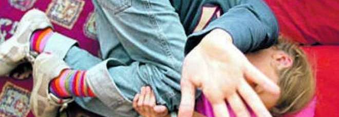 ROMA: ABUSA DELLA FIGLIA DA 6 ANNI, LA MOGLIE LO FA ARRESTARE. LUI: ''IN FAMIGLIA FACCIO COME VOGLIO'' - 30/06/2014