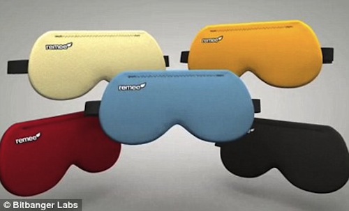 ARRIVA LA MASCHERA CHE PUO' CONTROLLARE I SOGNI - GUARDA - 10/07/2014